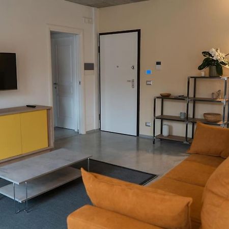 Centro Storico Recinto Dei Nobili 4-Private Parking Apartment Asti Exterior photo
