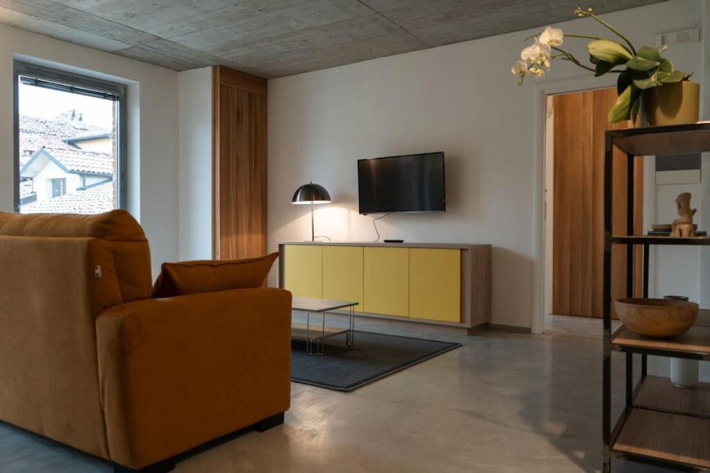 Centro Storico Recinto Dei Nobili 4-Private Parking Apartment Asti Exterior photo